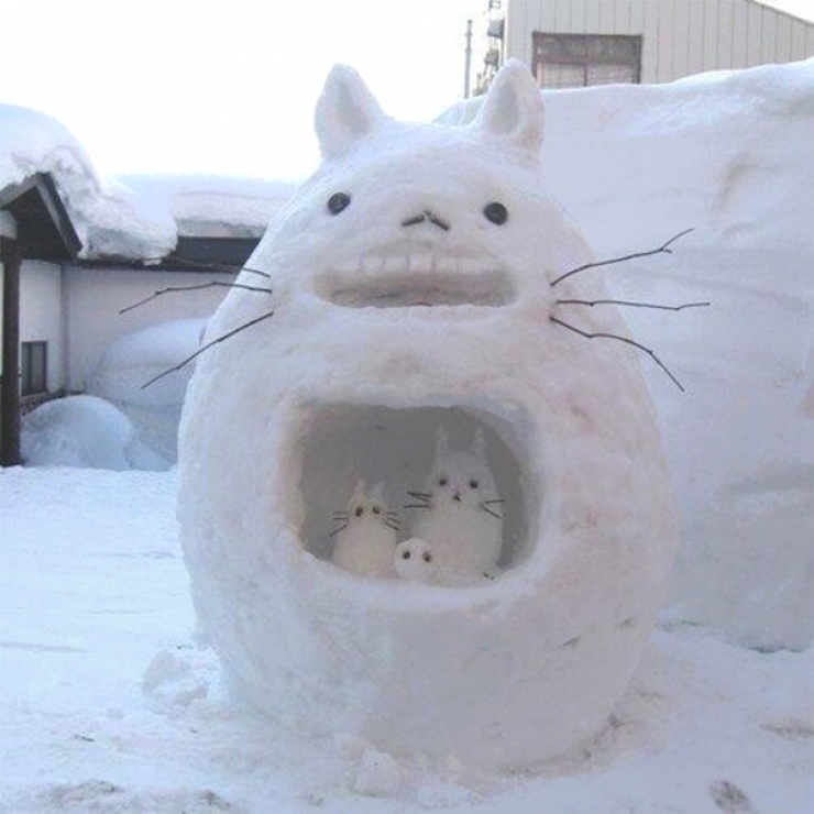 Illustration de l'article : Les 22 sculptures en neige les plus impressionnantes et drôles du monde… Quel talent !