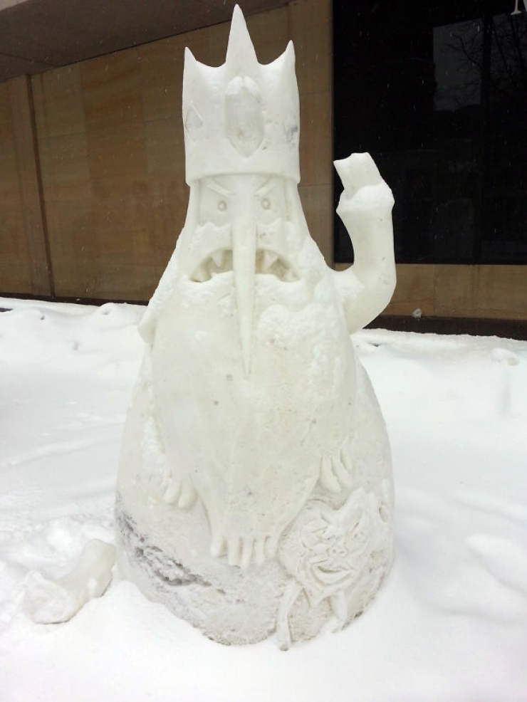 Illustration de l'article : Les 22 sculptures en neige les plus impressionnantes et drôles du monde… Quel talent !