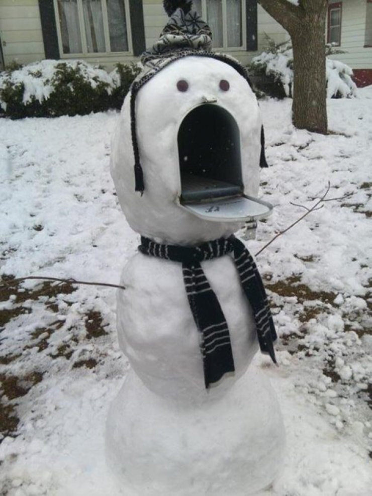 Illustration de l'article : Les 22 sculptures en neige les plus impressionnantes et drôles du monde… Quel talent !