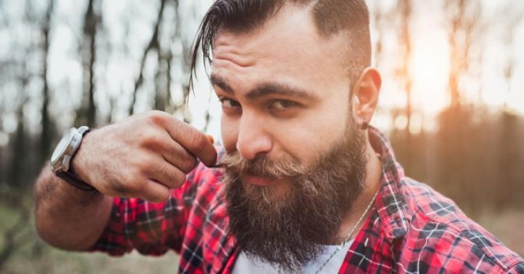 Illustration de l'article : Selon une étude récente auprès des femmes, l’homme parfait doit avoir une barbe ! On vous dit tout: