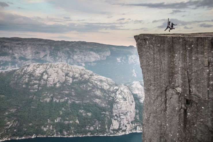 Illustration de l'article : Un van et 8 euros par jour… Il n’en fallait pas plus à ce couple pour démarrer un tour du monde !