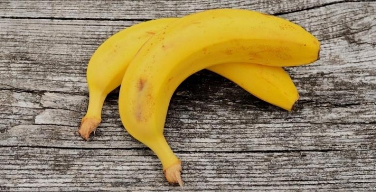 Illustration de l'article : Voici ce qui se passe dans votre corps si vous mangez deux bananes par jour… Le point 2 est excellent !