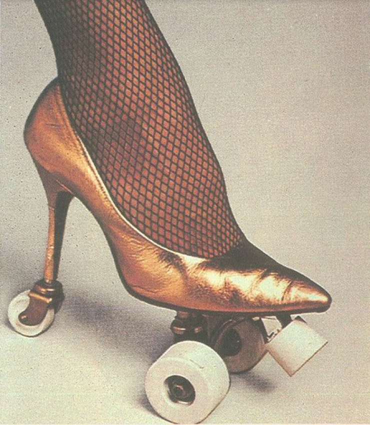 Illustration de l'article : Un simple coup d’oeil sur ces 20 chaussures, et vous aurez instantanément mal aux pieds...