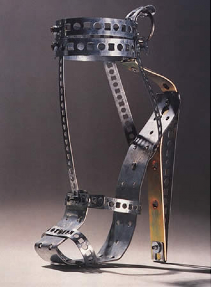 Illustration de l'article : Un simple coup d’oeil sur ces 20 chaussures, et vous aurez instantanément mal aux pieds...