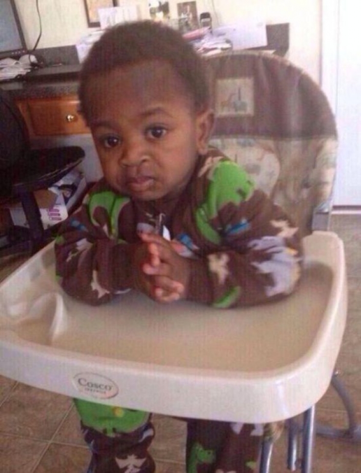 Illustration de l'article : Top 15 des b&eacute;b&eacute;s qui ont l&rsquo;apparence d&rsquo;une personne adulte&hellip;c&rsquo;est flippant !