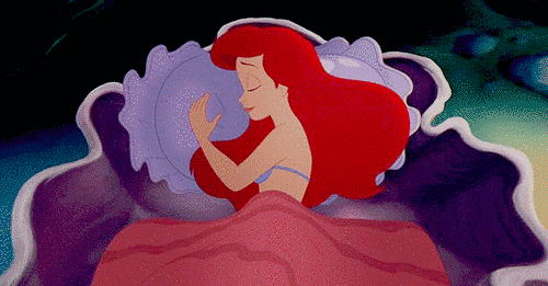 Illustration de l'article : 22 choses que seules les personnes qui aiment dormir pourront comprendre… La 3 est tellement vraie !