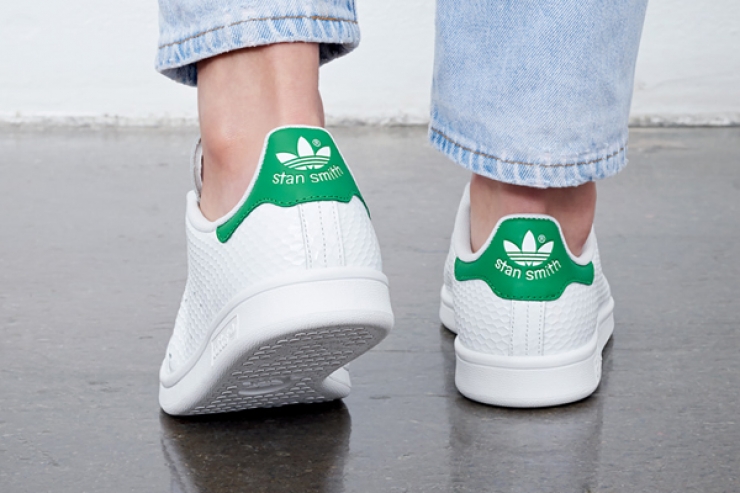 Illustration de l'article : Top 10 des théories du complot les plus ridicules au monde