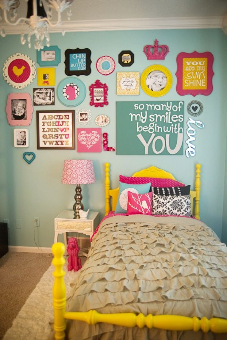 Illustration de l'article : 70 idées de déco pour organiser vos photos et cadres sur vos murs...