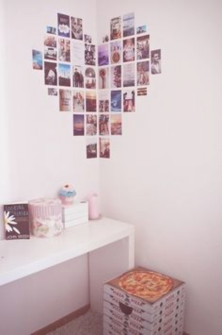 Illustration de l'article : 70 idées de déco pour organiser vos photos et cadres sur vos murs...