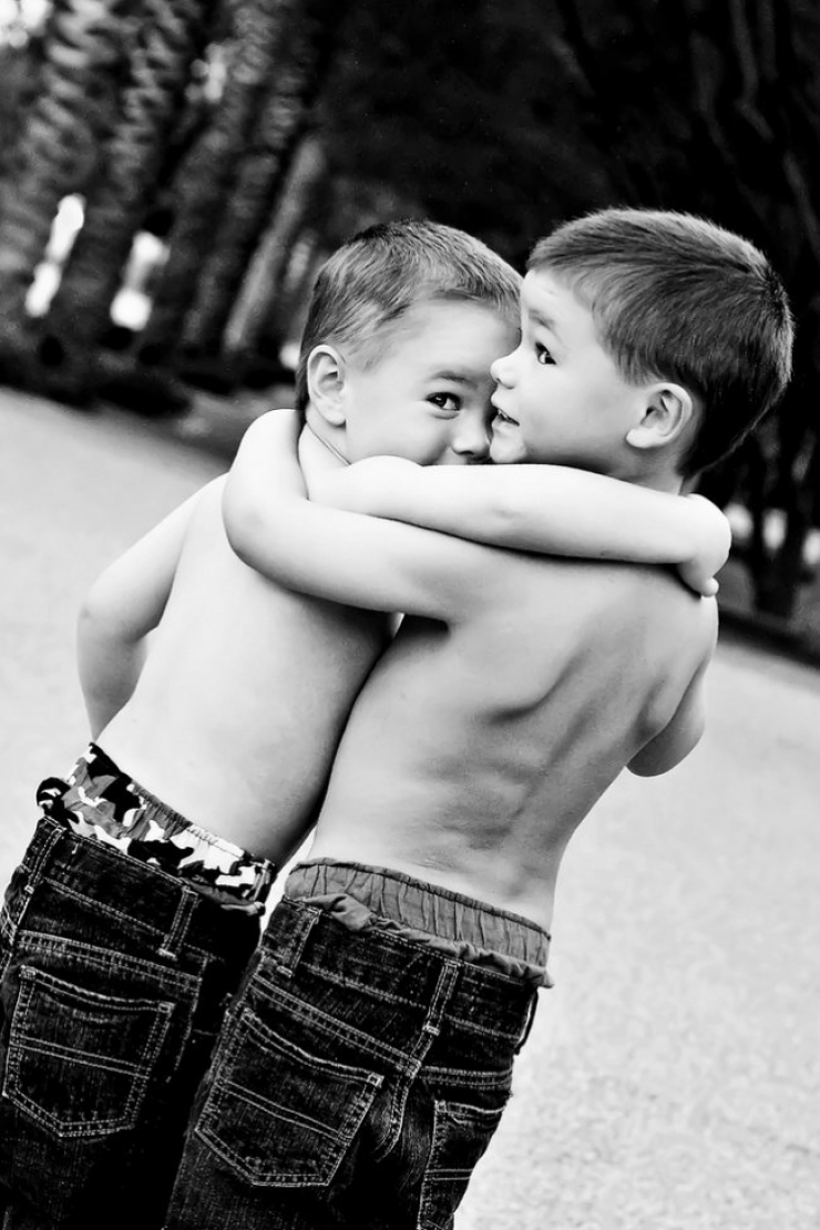 Illustration de l'article : Quel bonheur d’avoir des frères et soeurs… Ces 19 photos le prouvent parfaitement !