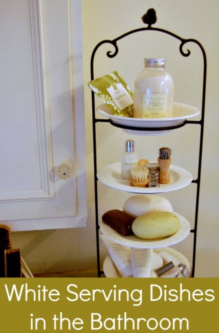 Illustration de l'article : Voici 10 astuces pour avoir plus d’espace dans une petite salle de bain…La 3 est vraiment géniale !