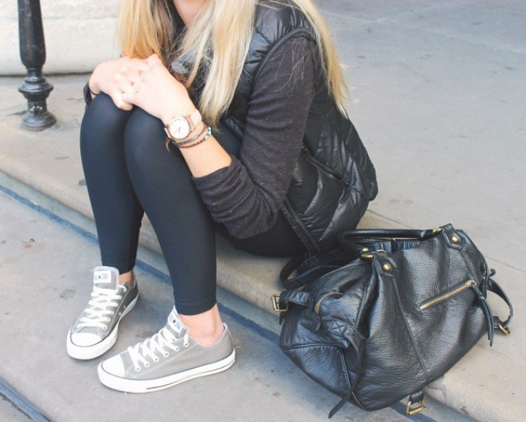 Illustration de l'article : Seules les filles qui s’habillent souvent en noir pourront comprendre ces 20 trucs...