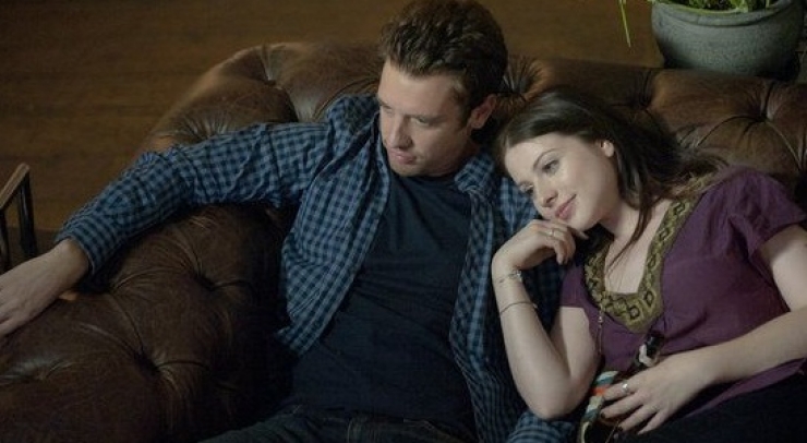 Illustration de l'article : Ces 13 trucs que fait une fille pour énerver son petit copain ! La 7 n’épargne aucun homme...