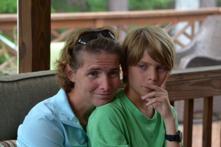 Illustration de l'article : Il a entendu la voix de son père décédé pendant 77 ans ! Aujourd'hui il est mourant et reçoit ce dernier message.