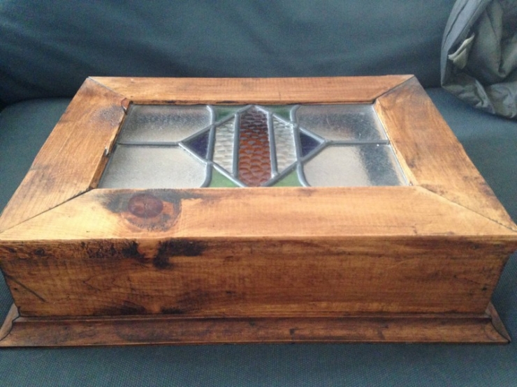 Illustration de l'article : Il a entendu la voix de son père décédé pendant 77 ans ! Aujourd'hui il est mourant et reçoit ce dernier message.