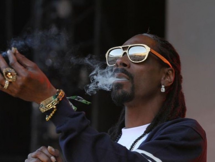 Illustration de l'article : Les 12 pires métiers créés par des stars pour leurs besoins personnels… On est aux portes de la folie !