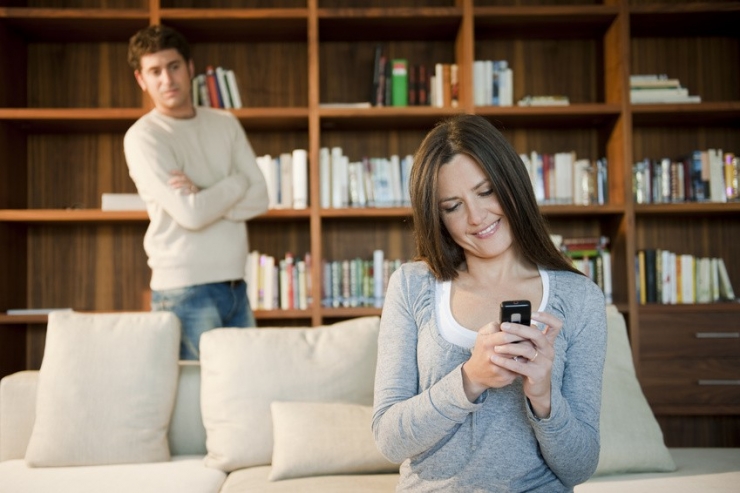 Illustration de l'article : Si vous r&eacute;unissez ces 10 signes dans votre relation, alors votre homme n'est pas le bon !