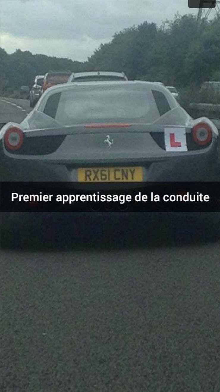 Illustration de l'article : 24 des pires Snapchat d'enfants riches et prétentieux trouvés sur la toile ! L'argent rendrait-il fou ?