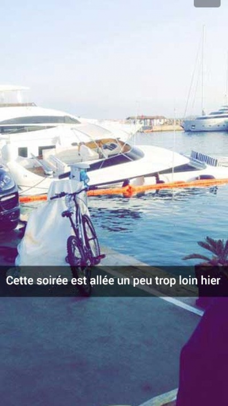 Illustration de l'article : 24 des pires Snapchat d'enfants riches et prétentieux trouvés sur la toile ! L'argent rendrait-il fou ?