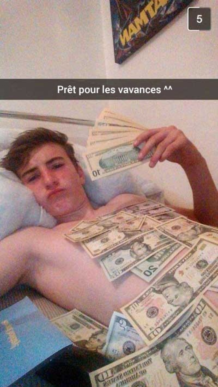 Illustration de l'article : 24 des pires Snapchat d'enfants riches et prétentieux trouvés sur la toile ! L'argent rendrait-il fou ?