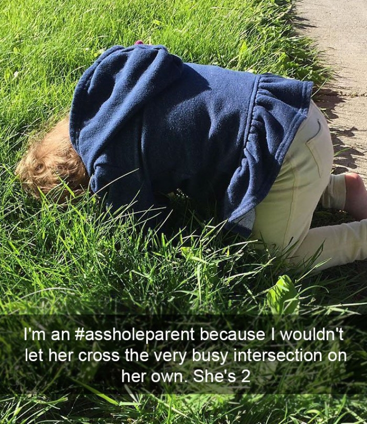 Illustration de l'article : Pas besoin de raison valable pour détester papa et maman ! Ces gosses nous le prouvent en 20 photos...