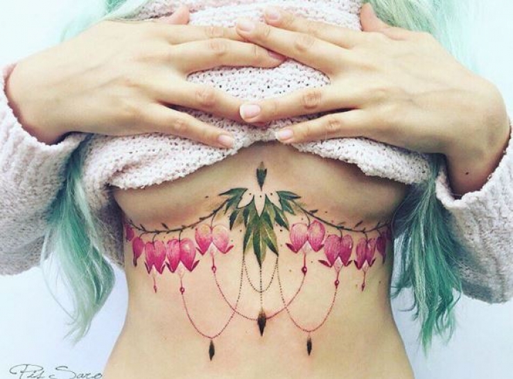 Illustration de l'article : Les 18 plus beaux tatouages de Pis Saro qui trouve son inspiration entre nature et animaux...