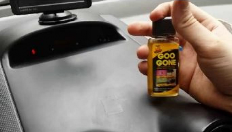 Illustration de l'article : 12 petits trucs tr&egrave;s &eacute;conomiques pour une voiture toujours bien propre ! 