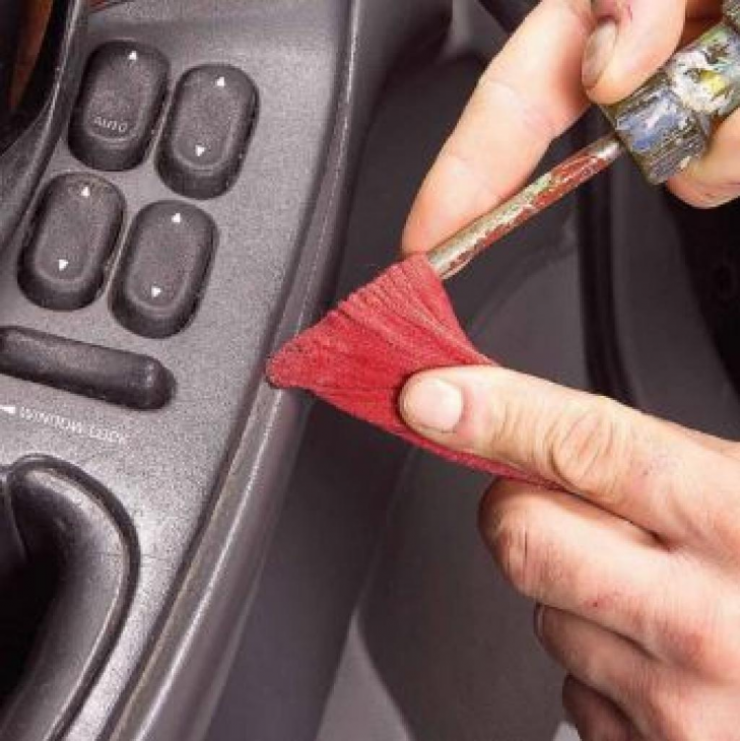 Illustration de l'article : 12 petits trucs tr&egrave;s &eacute;conomiques pour une voiture toujours bien propre ! 