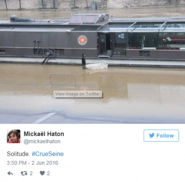 Illustration de l'article : 24 tweets hilarants concernant la crue de la Seine...