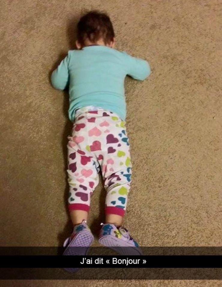 Illustration de l'article : Ces 32 bébés pleurent pour des futilités et visiblement, les parents aiment bien les ridiculiser !