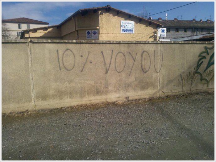 Illustration de l'article : GRAFFITIVRE, le compte qui regroupe les pires graffitis trouvés sur des murs... (25 images)