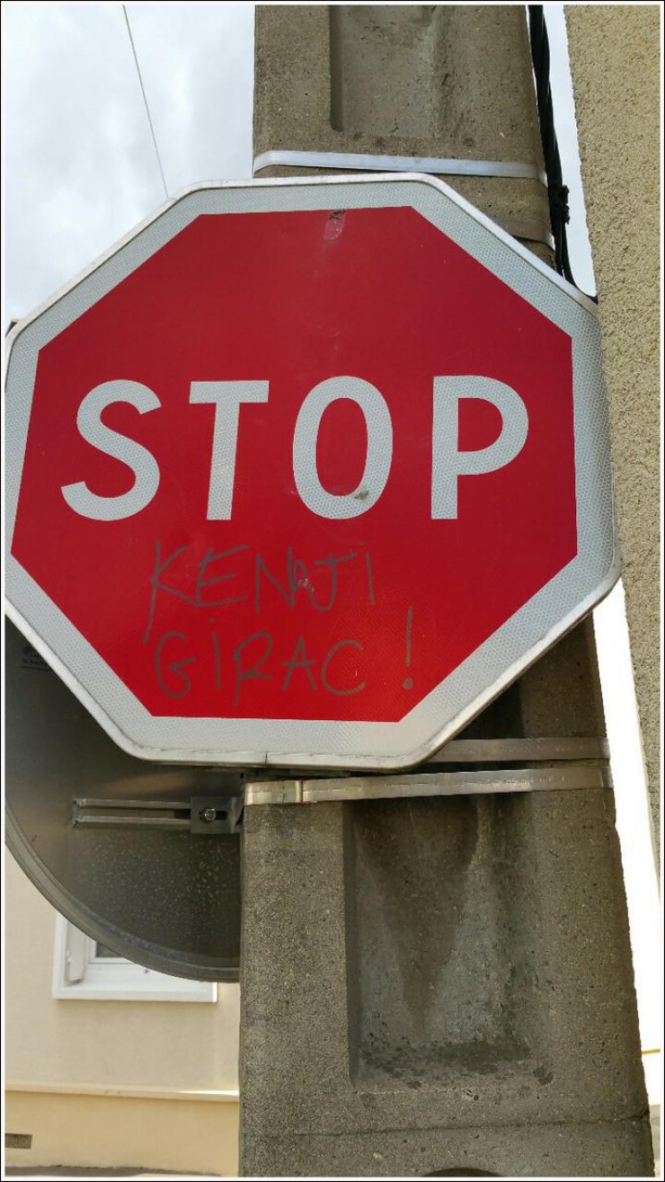 Illustration de l'article : GRAFFITIVRE, le compte qui regroupe les pires graffitis trouvés sur des murs... (25 images)