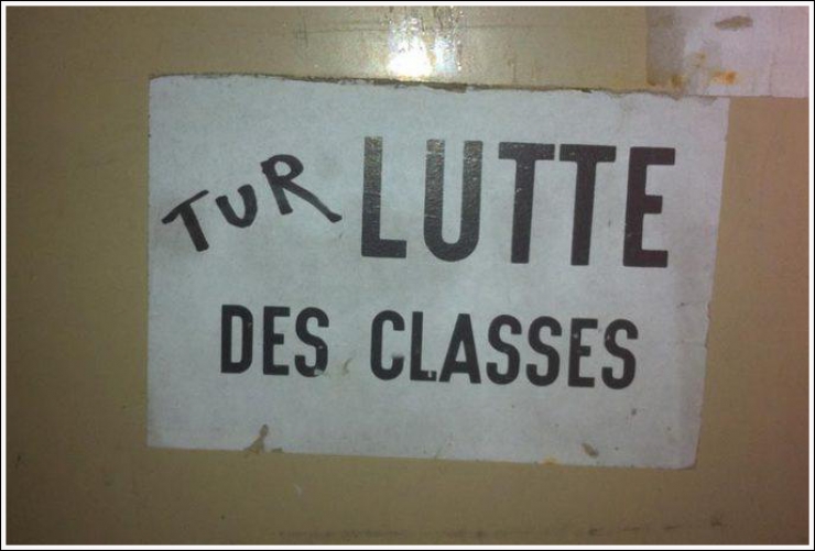 Illustration de l'article : GRAFFITIVRE, le compte qui regroupe les pires graffitis trouvés sur des murs... (25 images)