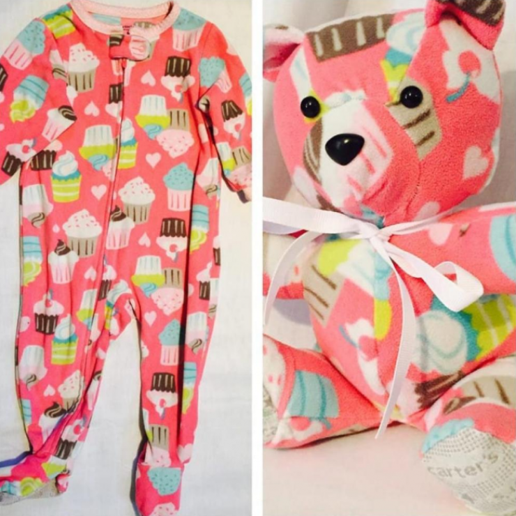 Illustration de l'article : Que diriez-vous de cr&eacute;er une jolie peluche avec le vieux pyjama de votre b&eacute;b&eacute; ?