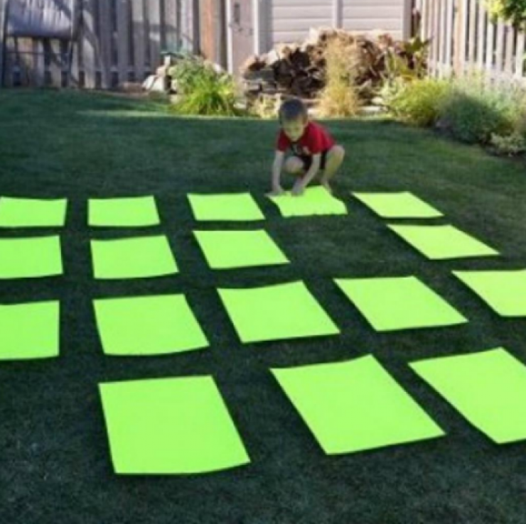 Illustration de l'article : Vous manquez d'id&eacute;es pour amuser les enfants cet &eacute;t&eacute; ? Voici 21 jeux tr&egrave;s simples &agrave; bricoler...