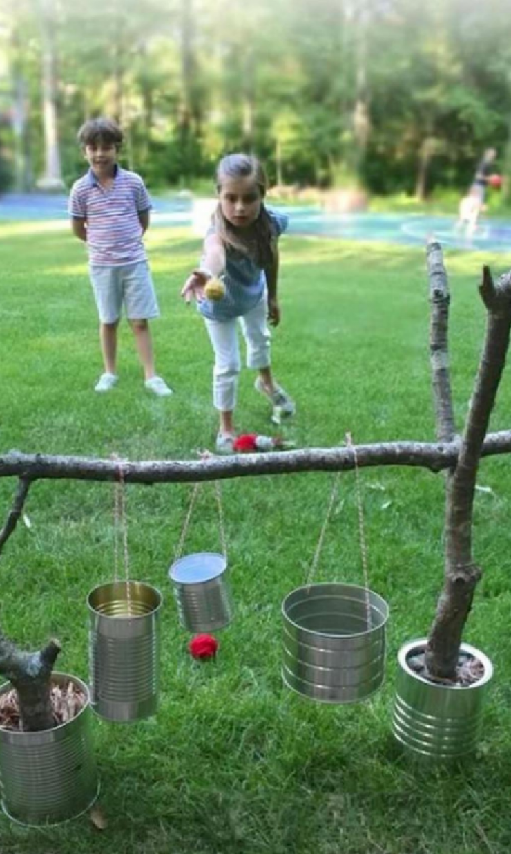 Illustration de l'article : Vous manquez d'id&eacute;es pour amuser les enfants cet &eacute;t&eacute; ? Voici 21 jeux tr&egrave;s simples &agrave; bricoler...