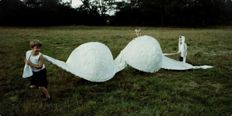 Illustration de l'article : 28 trucs que les filles qui ont des gros seins ne savent pas faire...