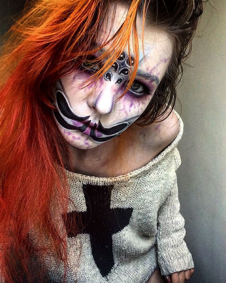 Illustration de l'article : 30 visages pour la m&ecirc;me personne ! Le maquillage surr&eacute;aliste de cette jeune fille est impressionnant !