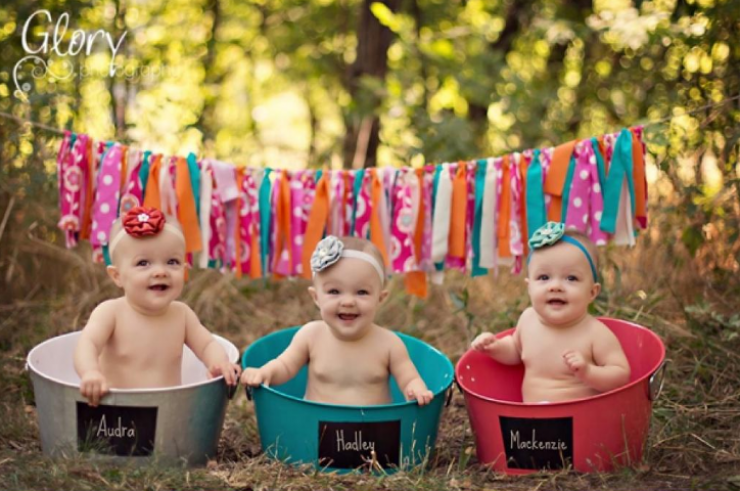 Illustration de l'article : Vous attendez des tripl&eacute;s ? Ces adorables clich&eacute;s vous donneront des id&eacute;es de photos &agrave; faire !