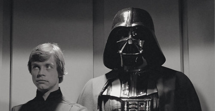 Illustration de l'article : Ces 21 choses compl&egrave;tement irrationnelles que tout le monde a d&eacute;j&agrave; fait... Plusieurs fois ! 