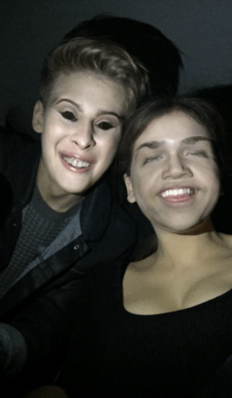 Illustration de l'article : 21 personnes qui n'auraient jamais dû télécharger l'application Face Swap...