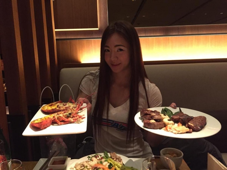 Illustration de l'article : Cette femme a le corps dont tous les hommes r&ecirc;vent&hellip; On en aurait presque des complexes !