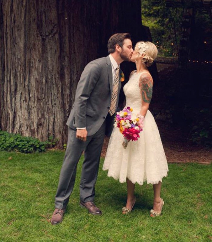 Illustration de l'article : Ces 20 femmes nous prouvent qu'on peut &ecirc;tre sublime en robe de mari&eacute;e tout en ayant des tatouages...