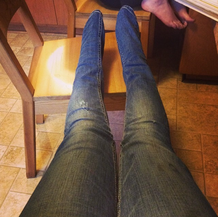 Illustration de l'article : Seules les filles de petite taille connaissent ces 15 situations d&eacute;licates...