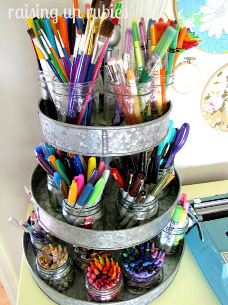 Illustration de l'article : 15 astuces pour arranger un petit coin bricolages à vos enfants !