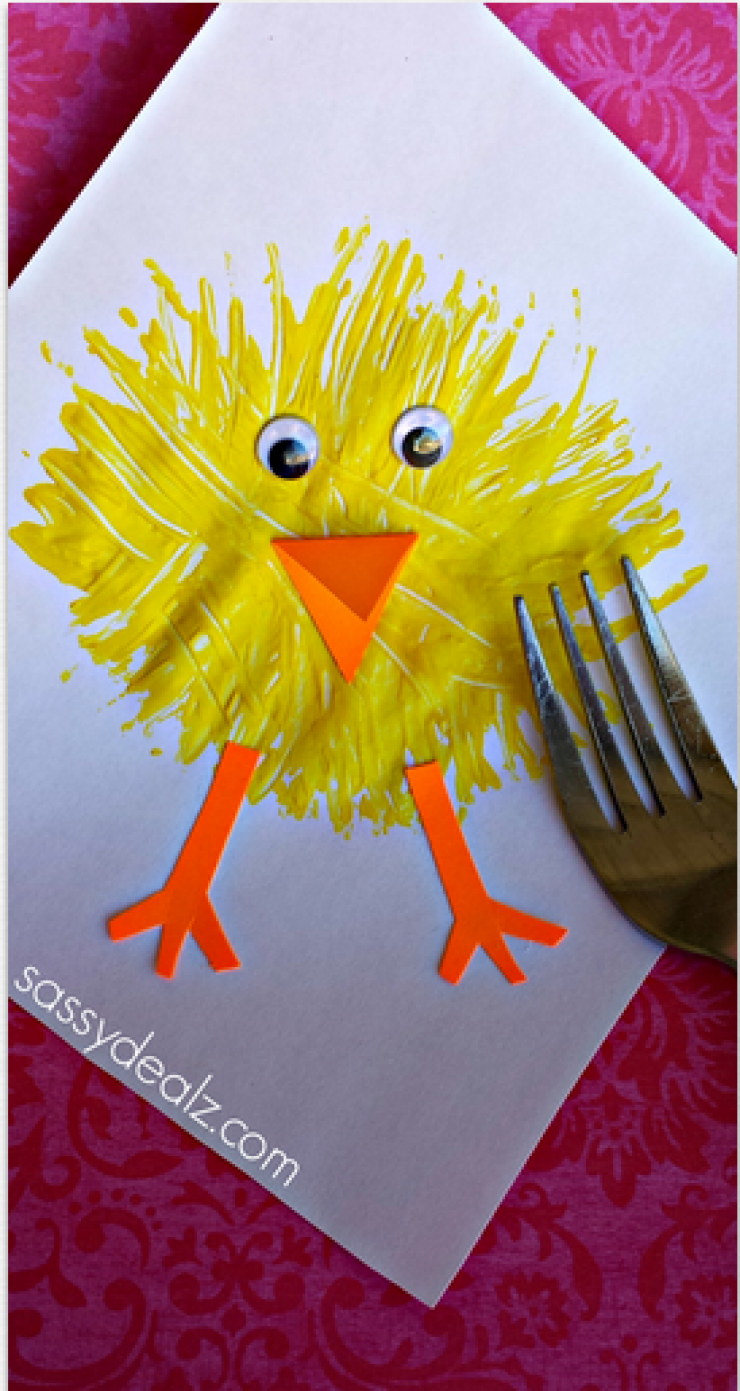 Illustration de l'article : 17 idées de bricolages pour Pâques sur le thème des poussins ! De quoi occuper les enfants.
