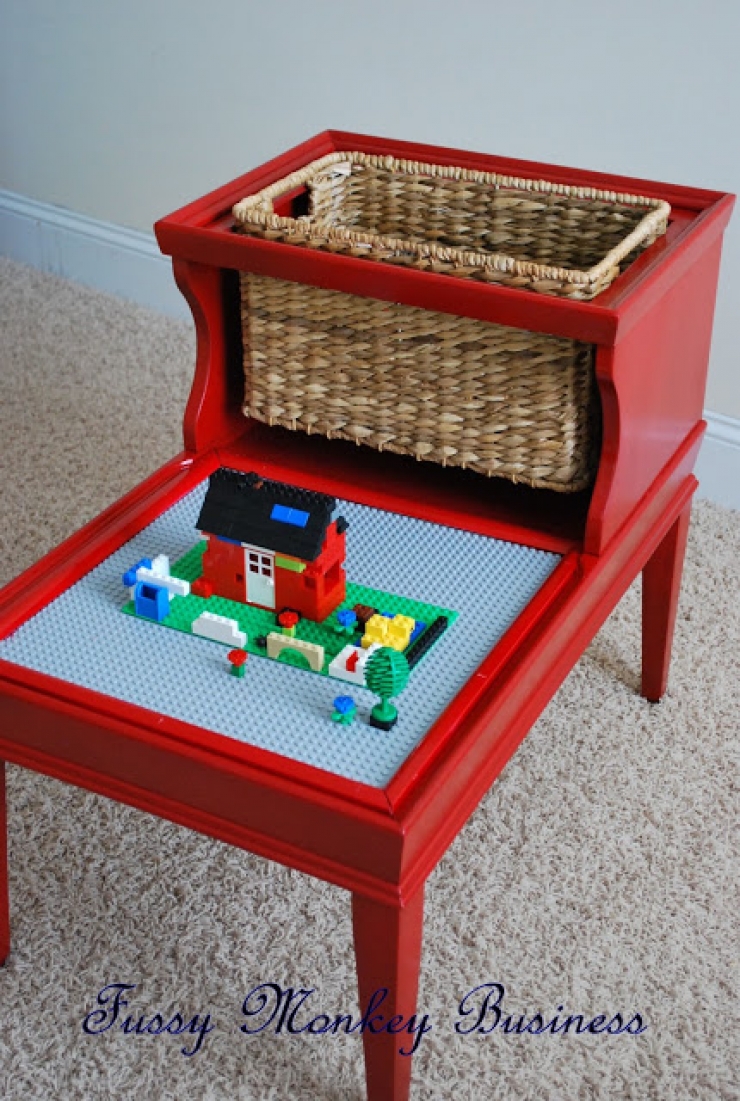 Illustration de l'article : 12 déchets et vieilleries qui ont été recyclés en jeux pour enfants