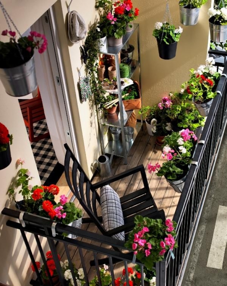 Illustration de l'article : 38 idées pour revaloriser votre balcon ou loggia afin d'en faire un espace agréable…