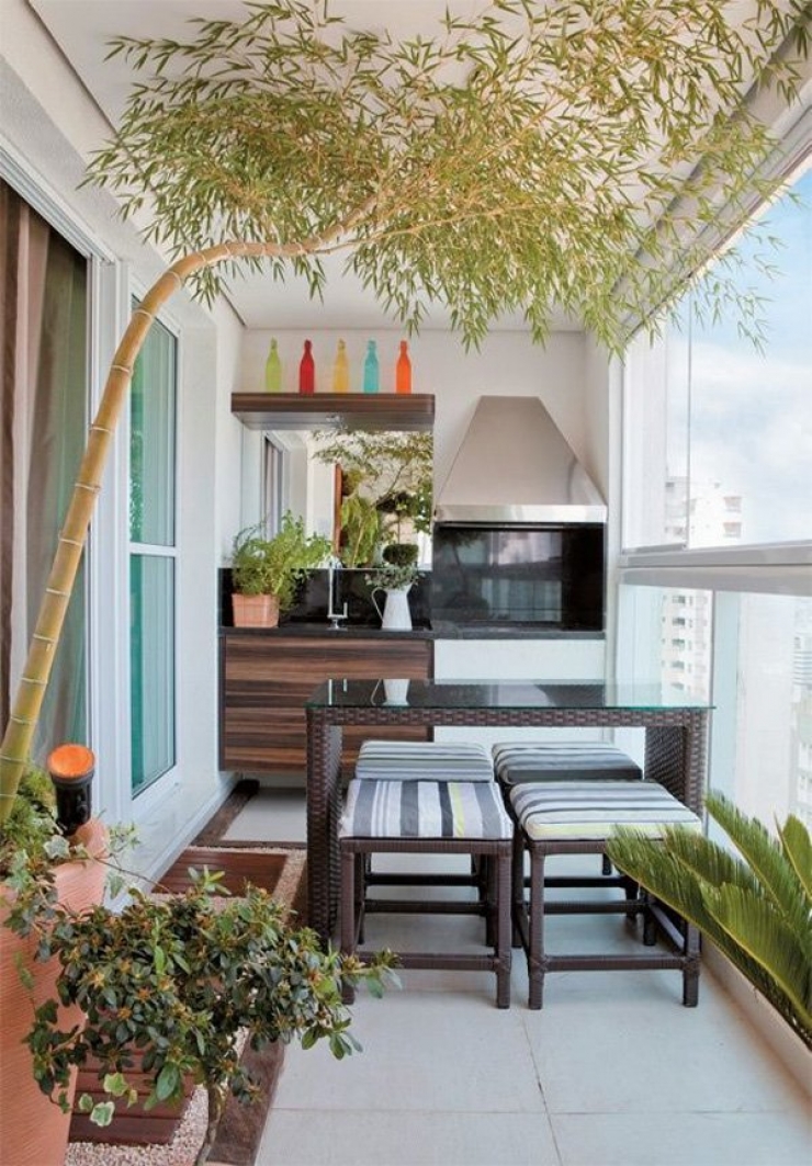 Illustration de l'article : 38 idées pour revaloriser votre balcon ou loggia afin d'en faire un espace agréable…