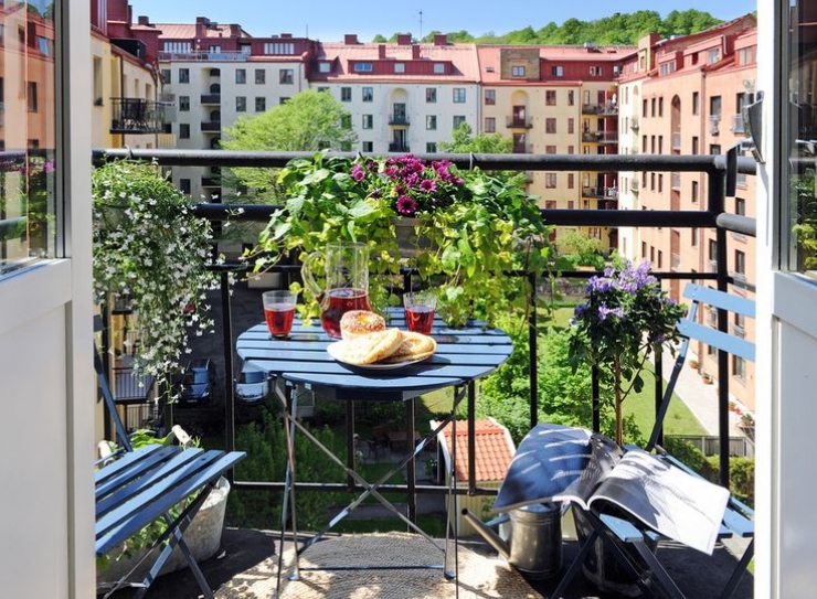 Illustration de l'article : 38 idées pour revaloriser votre balcon ou loggia afin d'en faire un espace agréable…